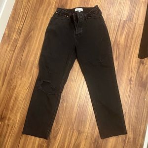 Abercrombie the Dad high rise 27/short  black jeans, curve love, raw hems